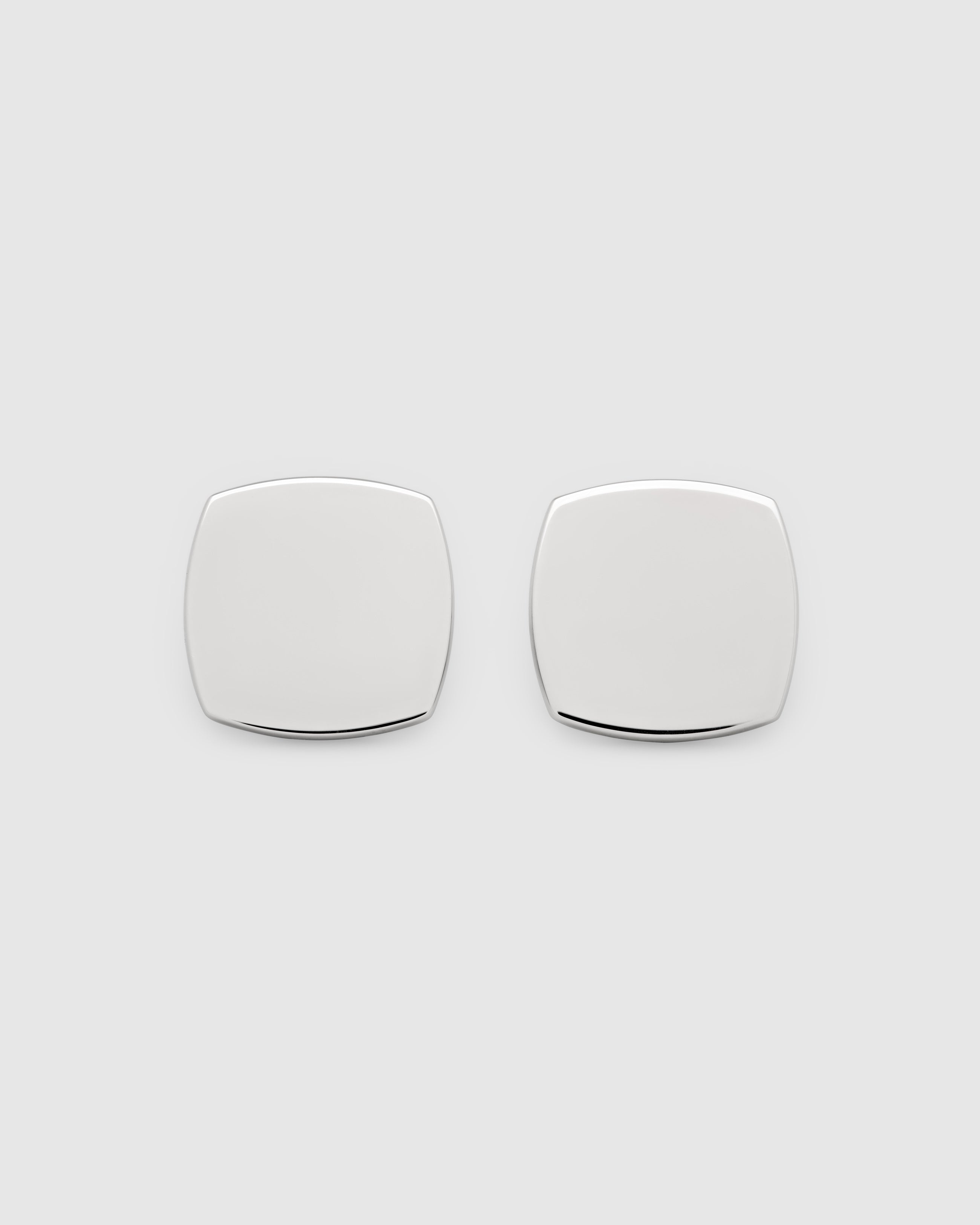 Umi Studs Large – Tom Wood