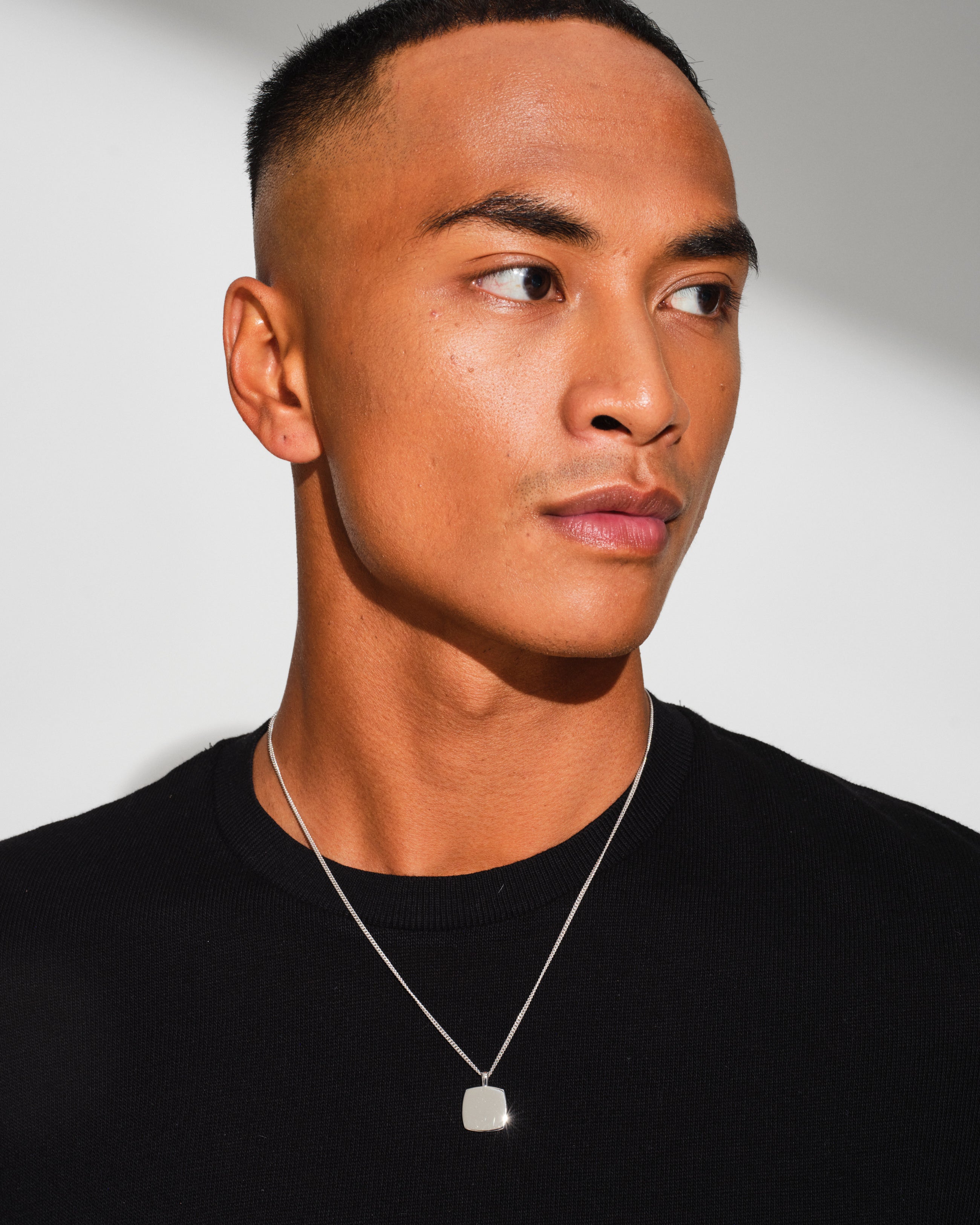 Umi Pendant – Tom Wood