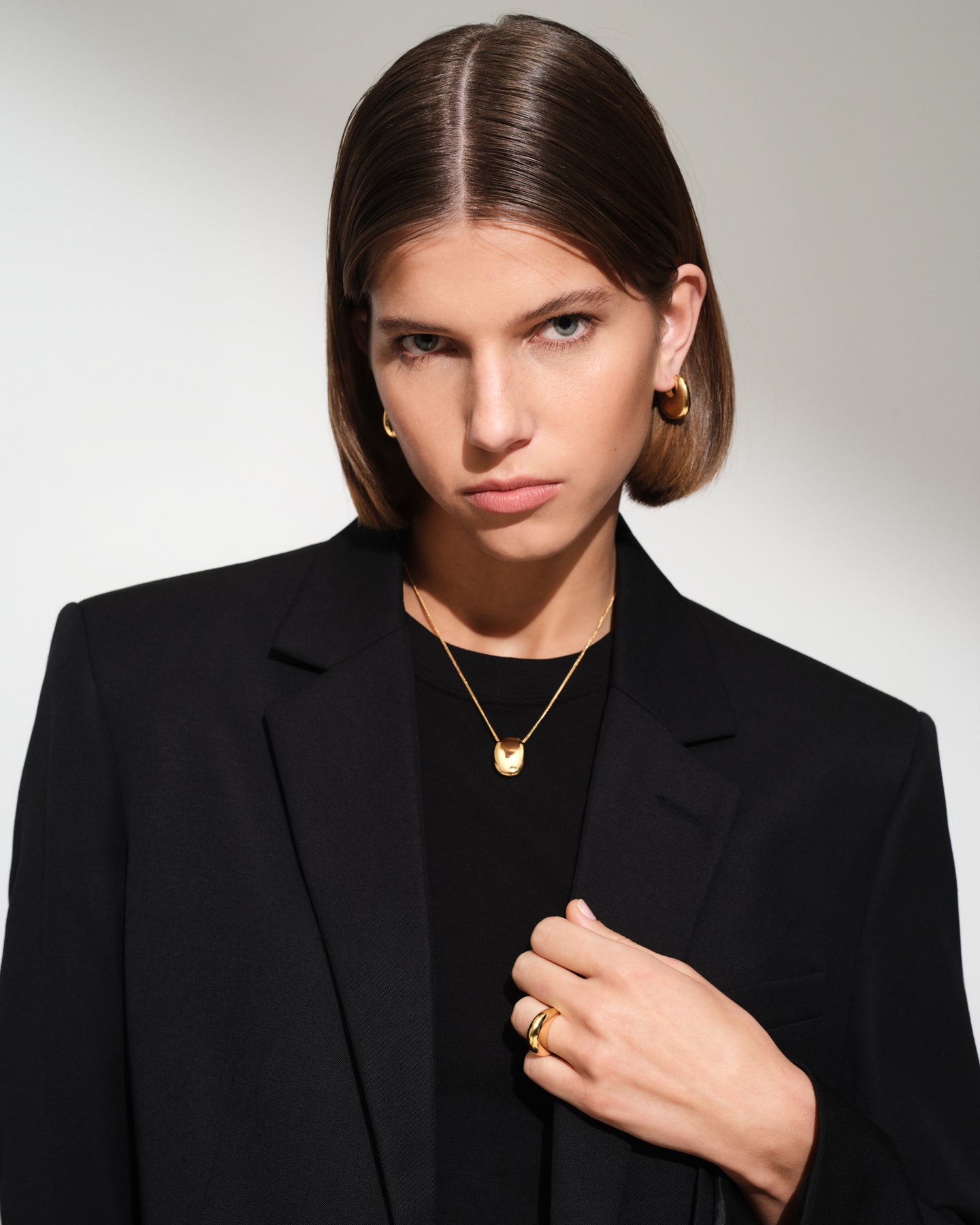 Pebble Hoops Medium Gold