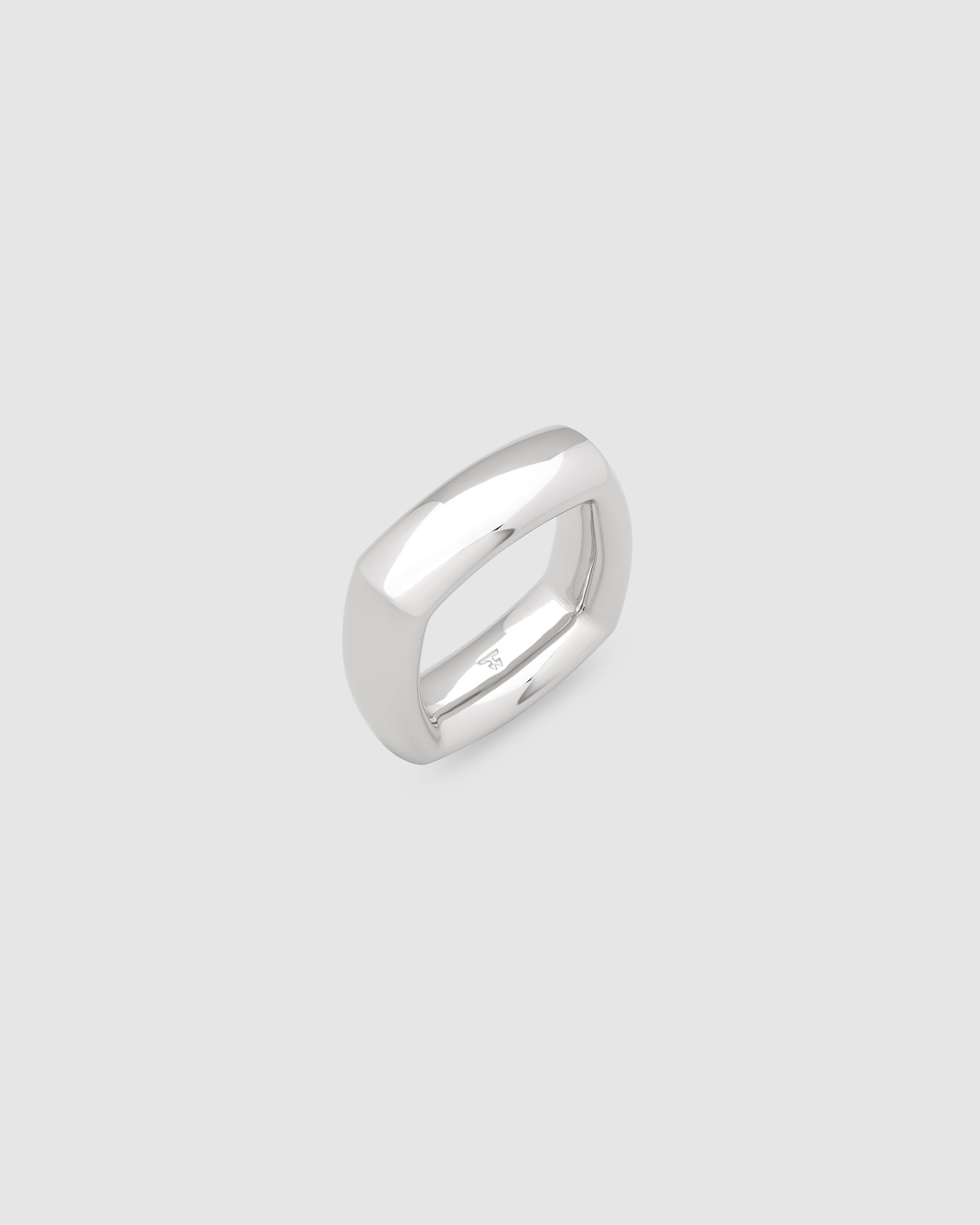 Frame Ring – Tom Wood
