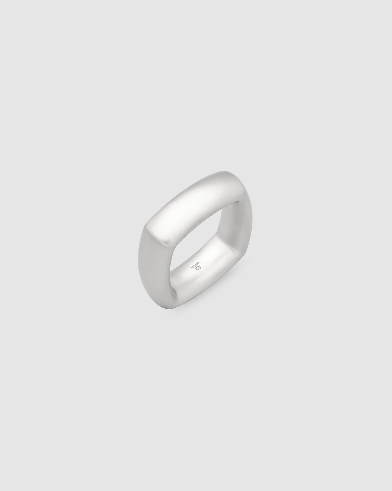 Frame Ring Satin