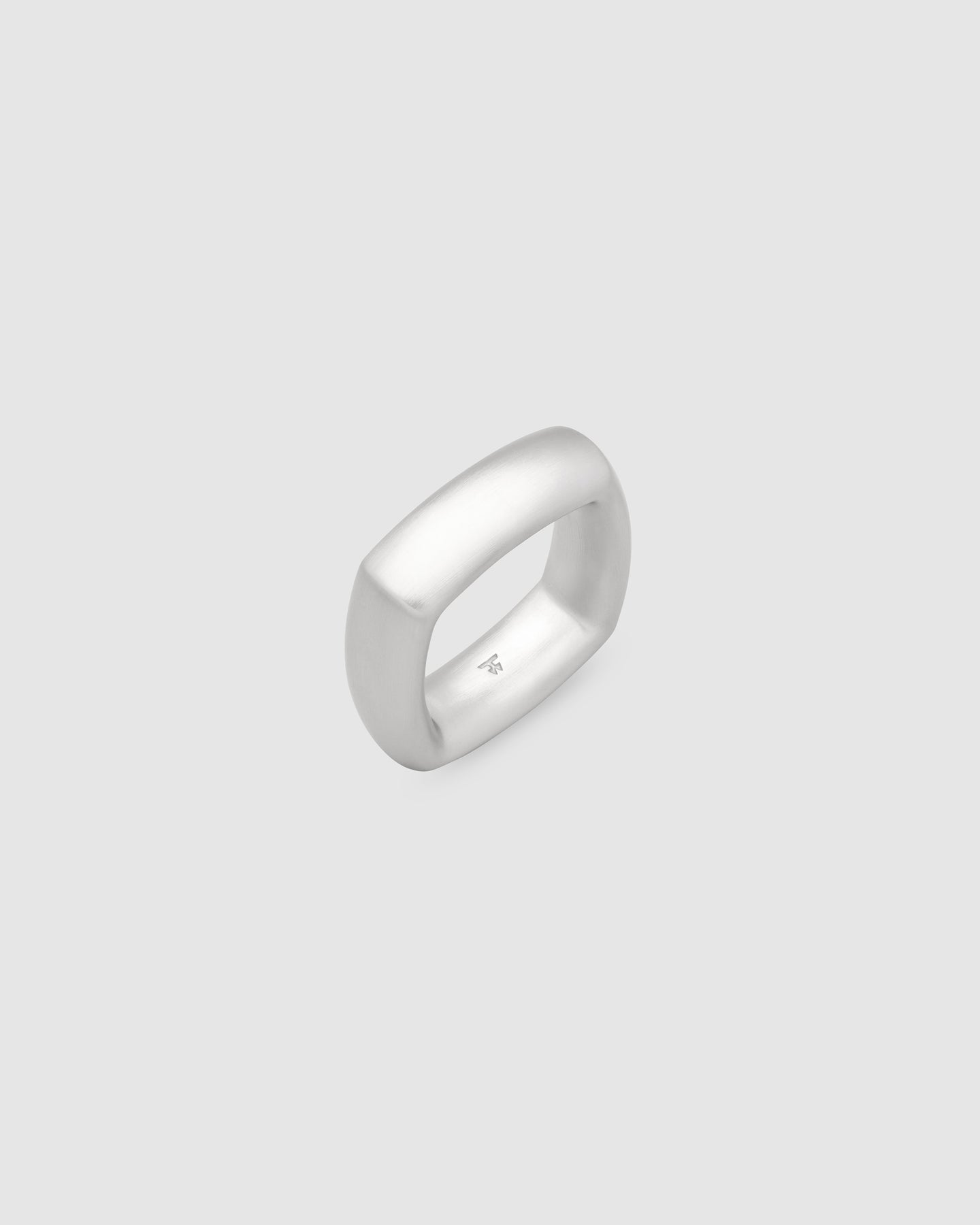 Frame Ring Satin