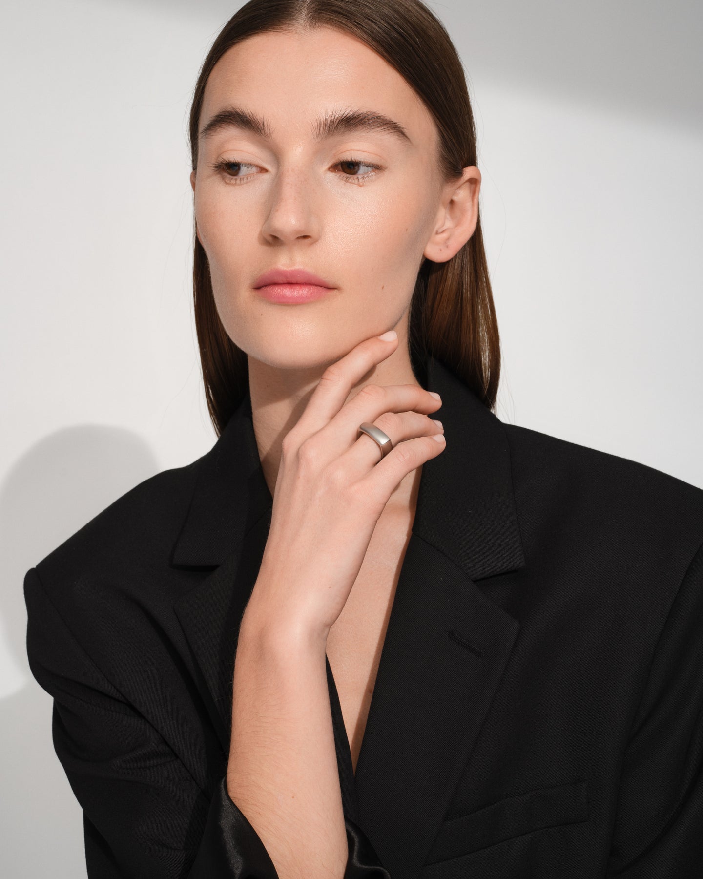 Frame Ring Satin