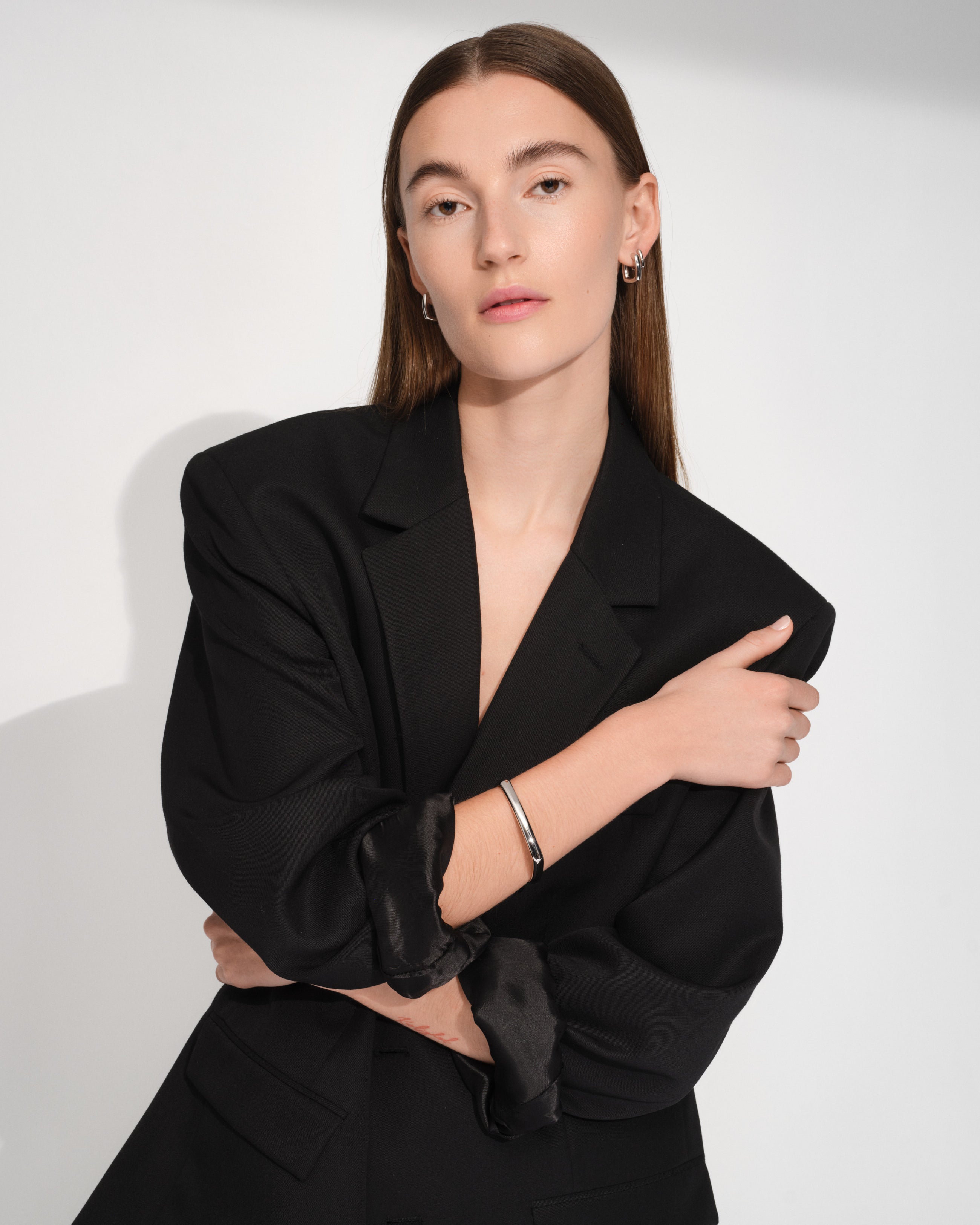 Frame Bangle – Tom Wood
