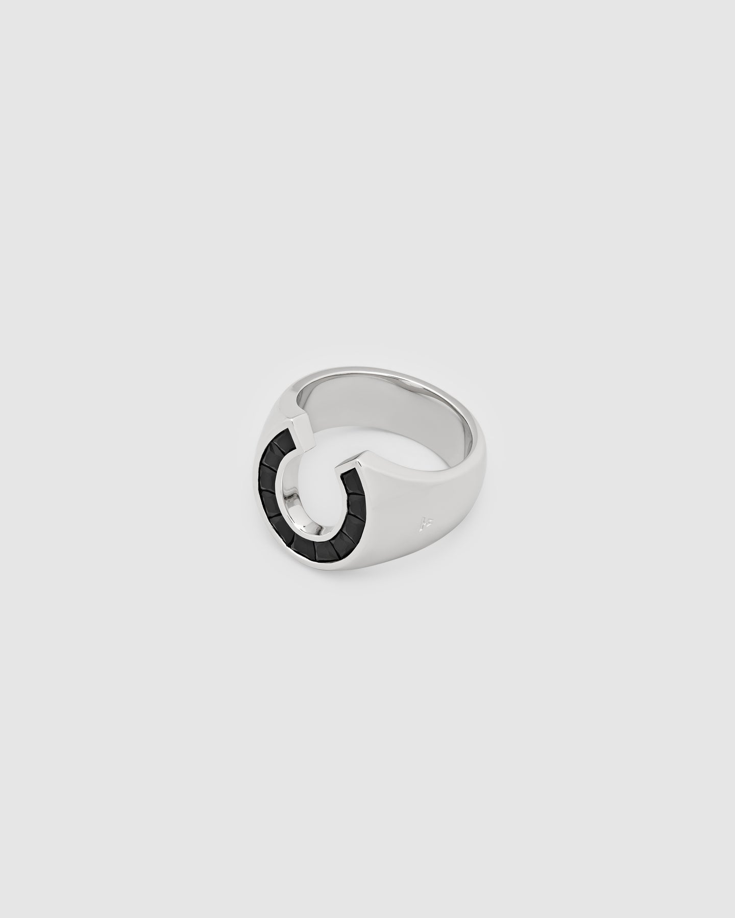 Felix Ring Black Spinel