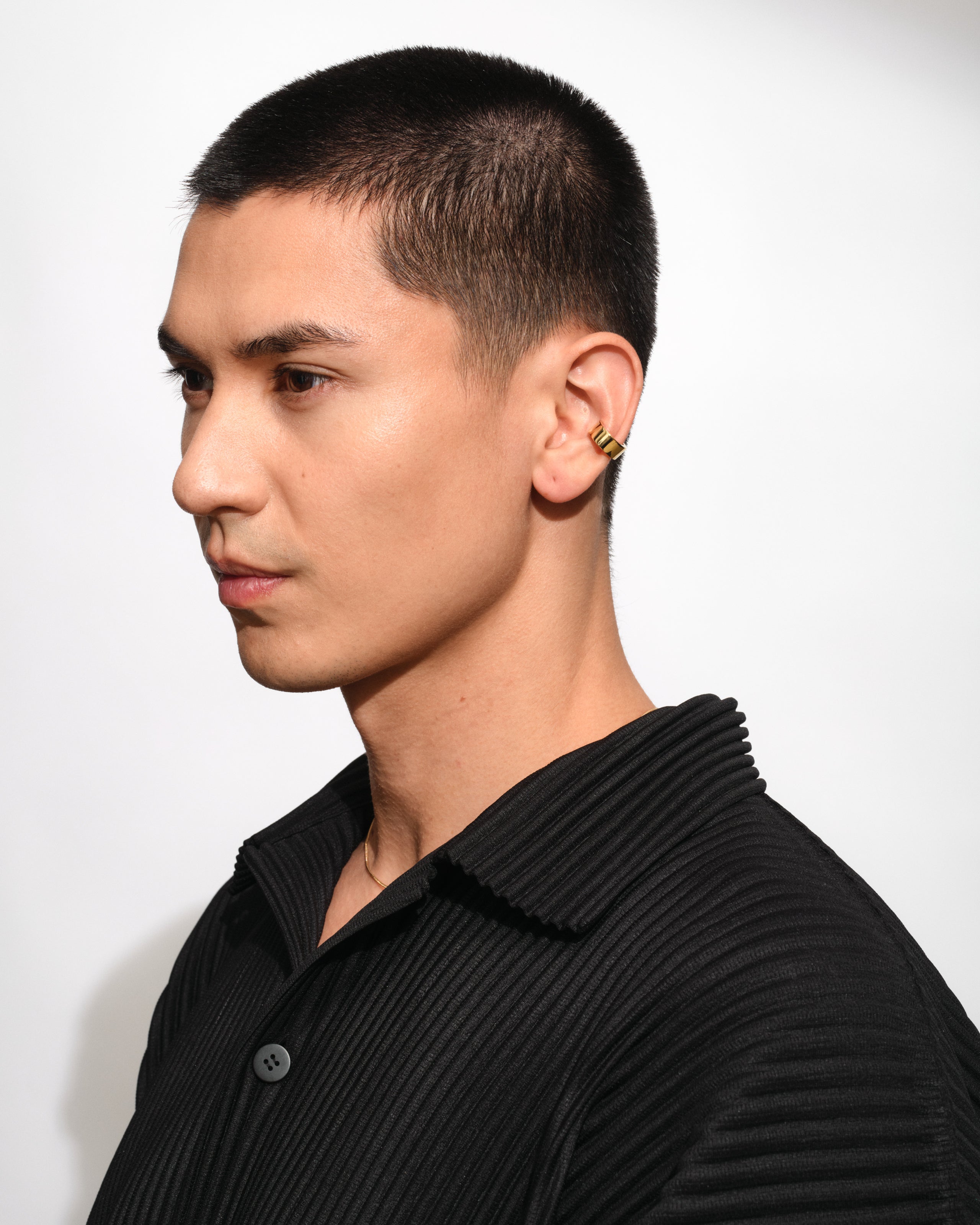 ID Ear Cuff Gold