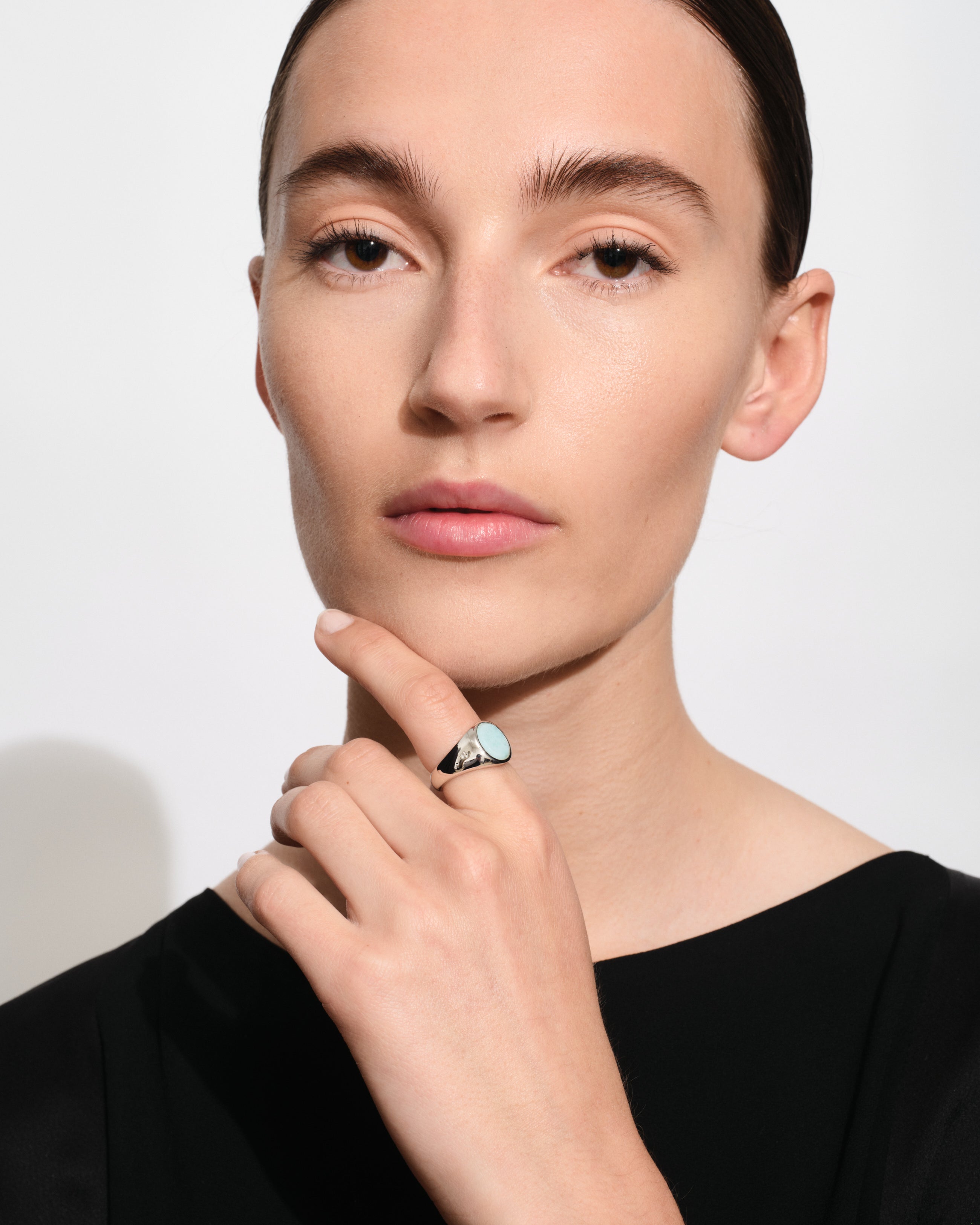 Kim Ring Ice Blue – Tom Wood