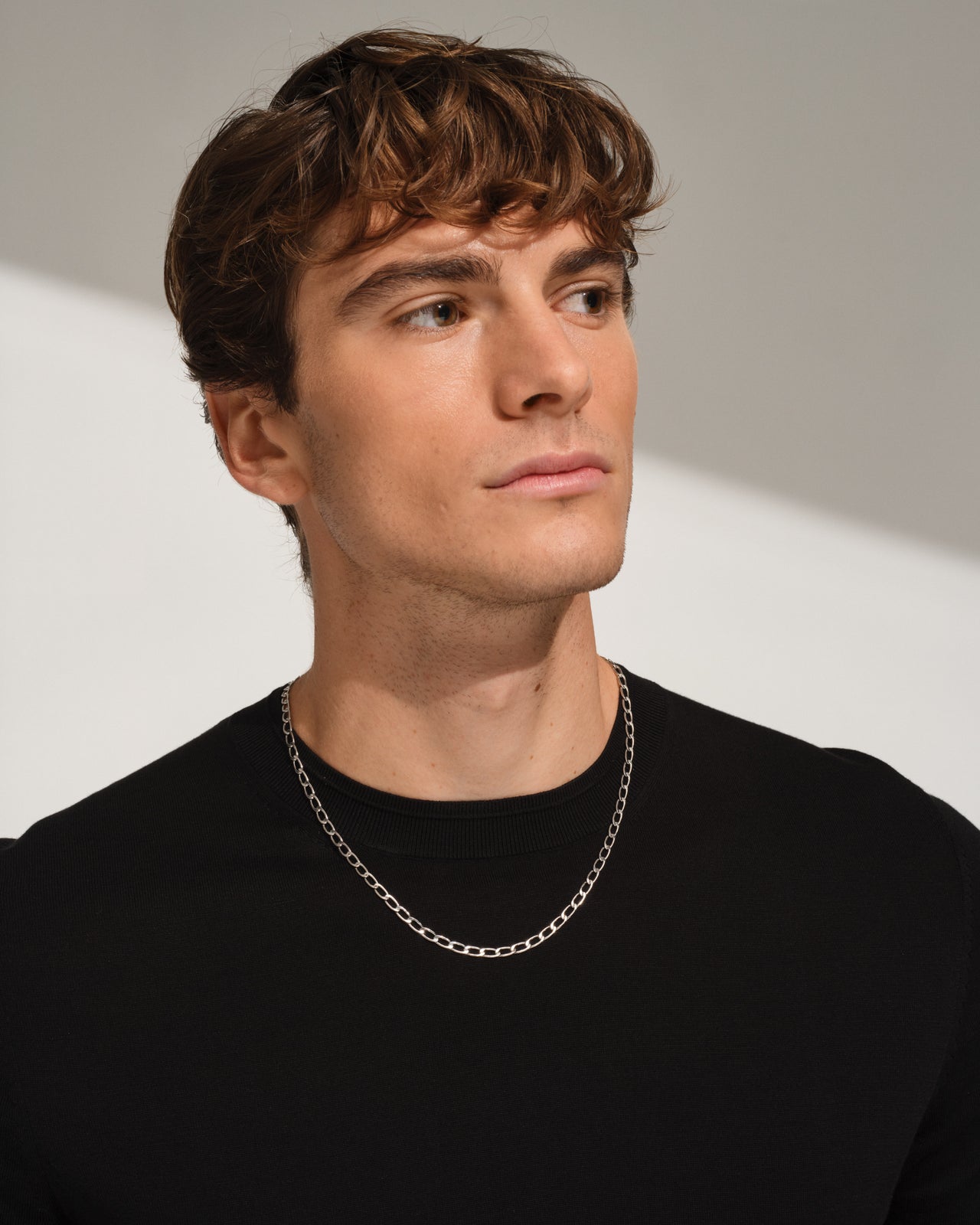 Arlo Chain Medium