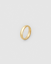 Classic Band Medium Polished Gold