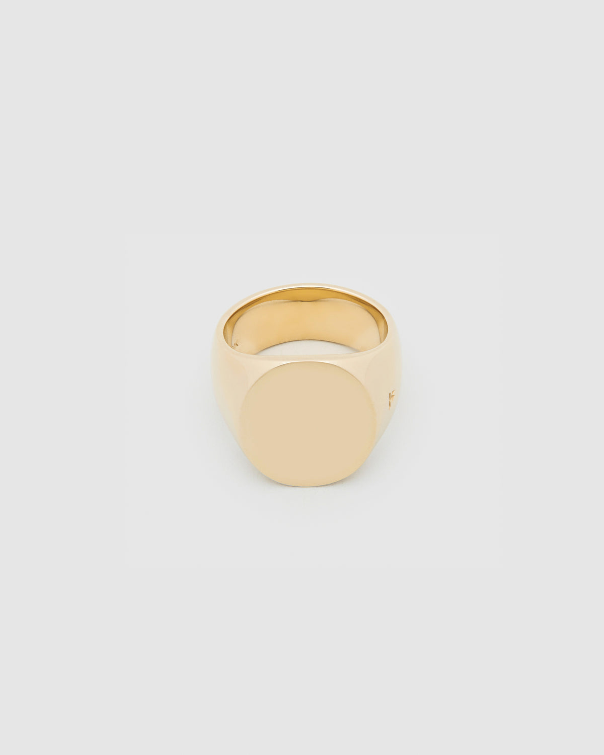 Oval Gold – Tom Wood