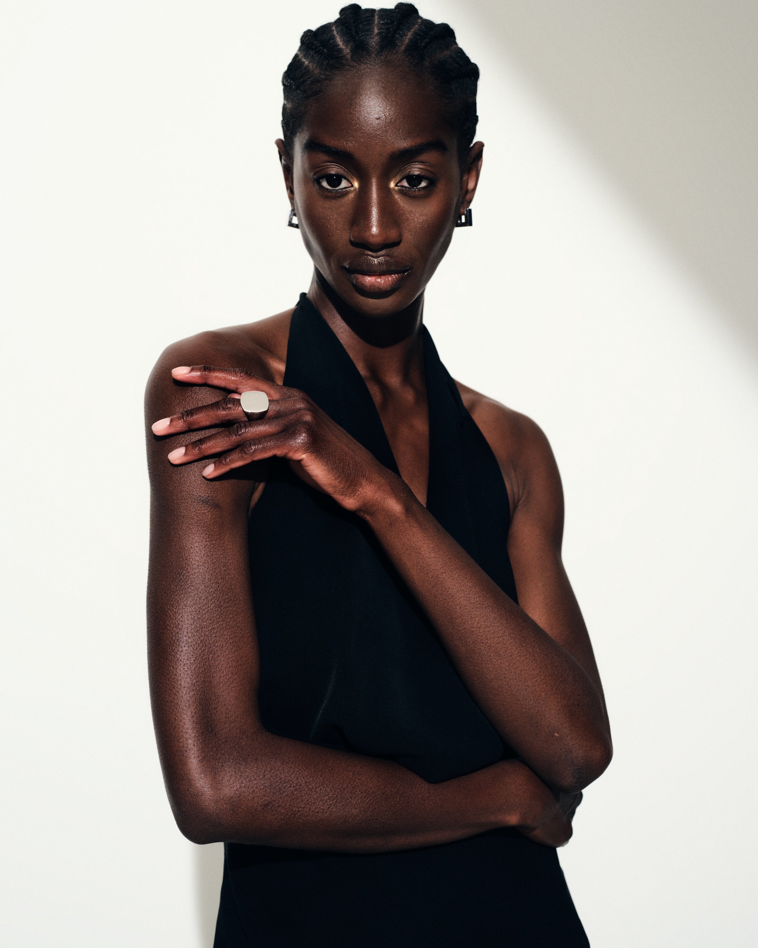 Umi Ring – Tom Wood
