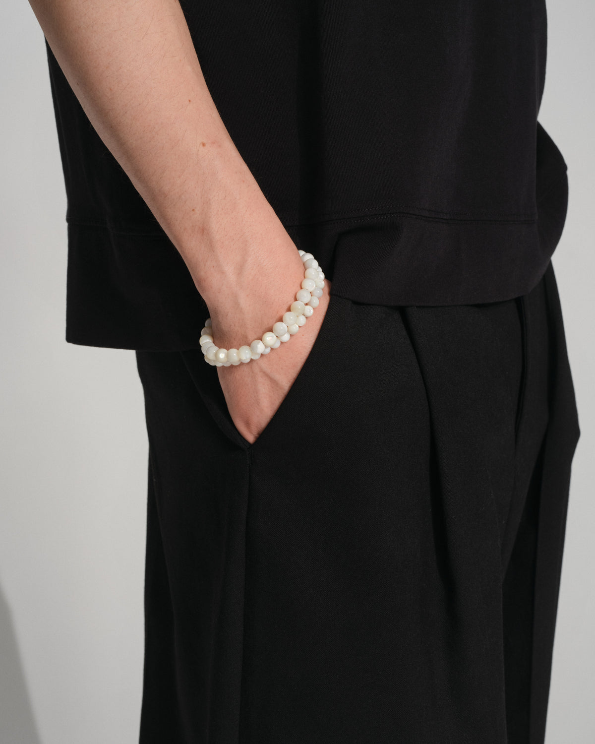 Cove Bracelet Slim White MOP