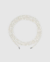Cove Lace Necklace White MOP