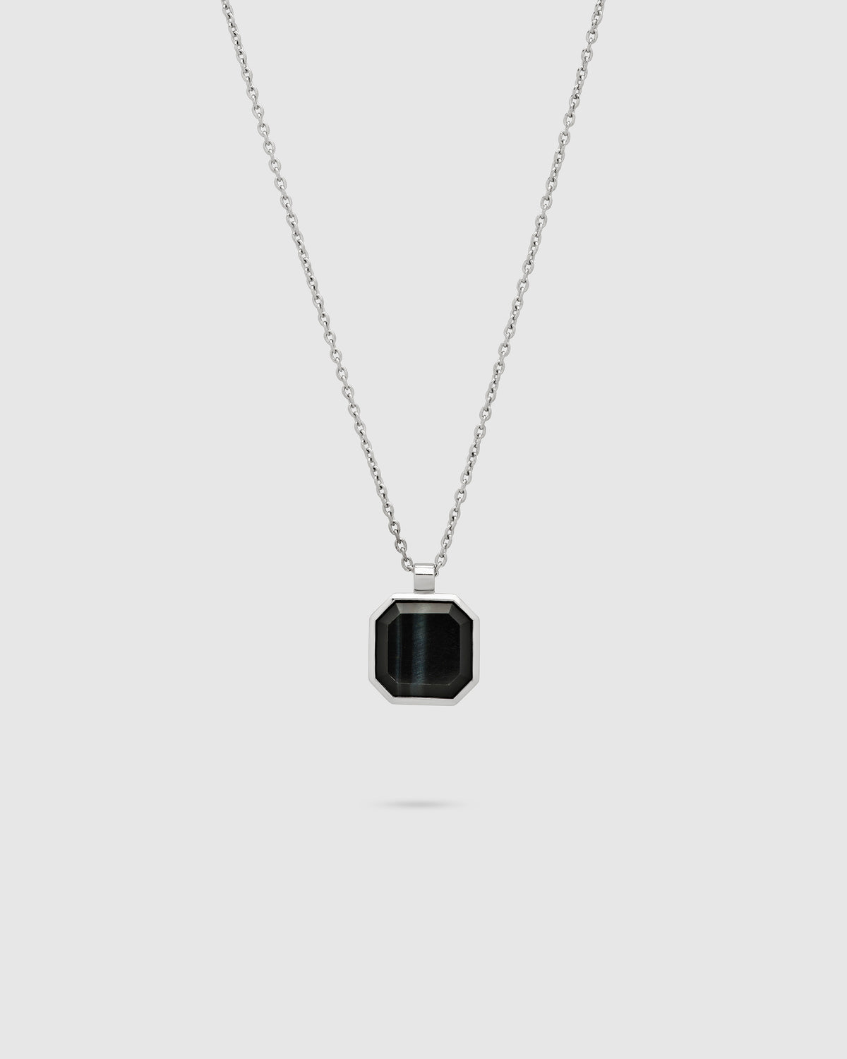 Dan Pendant Blue Hawk Eye