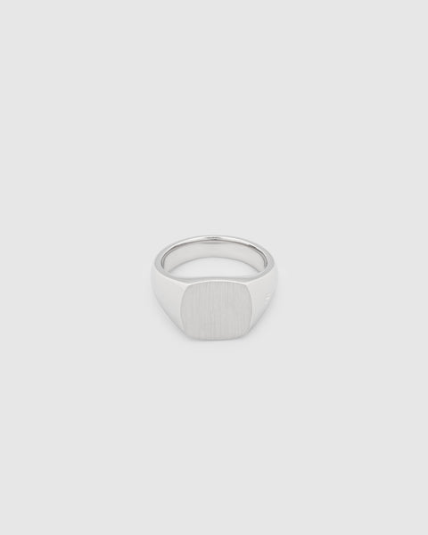 Kay Ring Satin – Tom Wood