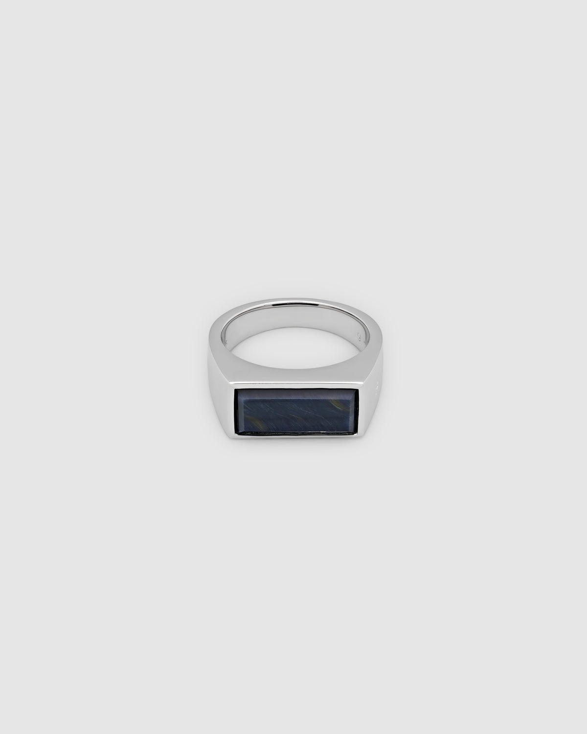 Peaky Ring Blue Hawk Eye
