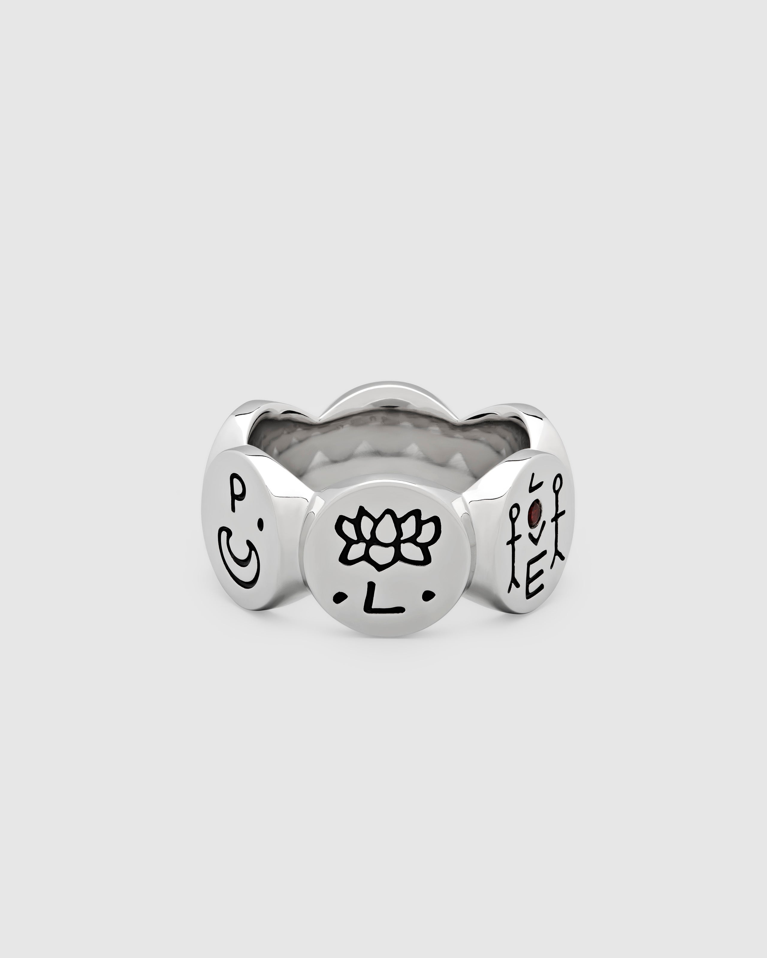 925 sterling silver band ring with engraved symbols and drawings from Guy Le Tatooer